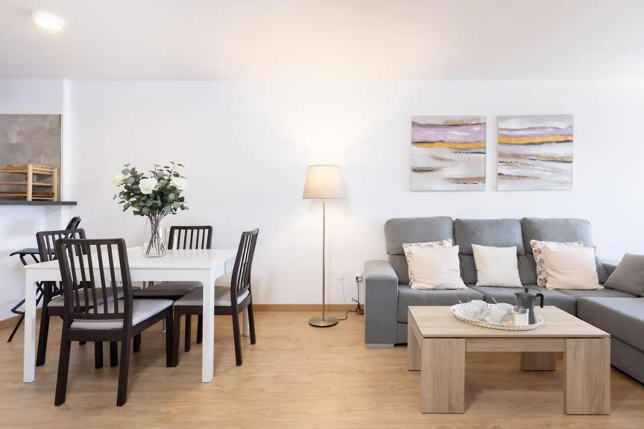 Home2Book Comfy Beachfront Radazul إسبانيا